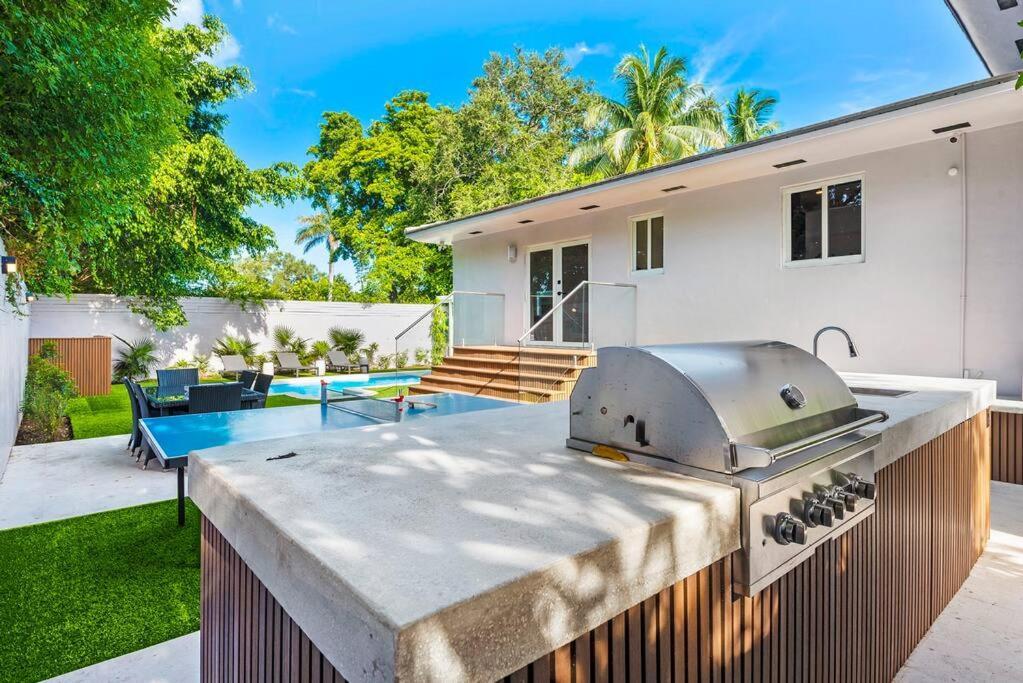 Beautiful Villa With Heated Pool Must Seen! Miami Luaran gambar