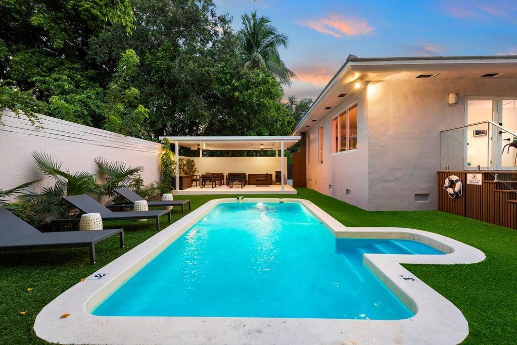 Beautiful Villa With Heated Pool Must Seen! Miami Luaran gambar